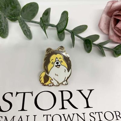comprare Custom Hard Enamel Zinc Alloy Vintage Style Lapel Pin for Fashion and Collectibles online manufacture
