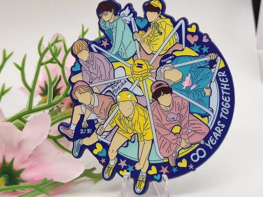 comprare Pini di lapel personalizzati con disegno personalizzato, rivestimento in oro / argento / rame e processo di smalto morbido / duro online manufacture