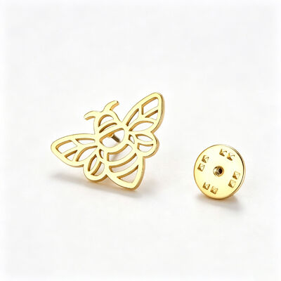 comprare Pini di rivale in metallo personalizzati con smalto morbido / duro e il tuo logo per vestiti, cappelli, borse e regali all'ingrosso. online manufacture