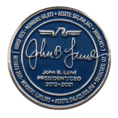 Un buon prezzo. Moneta di sfida personalizzata con logo 3D inciso al laser e rivestimento in oro per souvenir e scopi commemorativi in linea