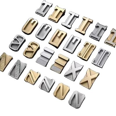 Un buon prezzo. Logo personalizzato Fascia di cintura in lega di zinco con rivestimento in argento lucido per un design personalizzato in linea