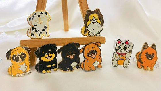 Leggio di zinco di ferro Pini di rilievo personalizzati animali Pini di rilievo personalizzati con il tuo logo