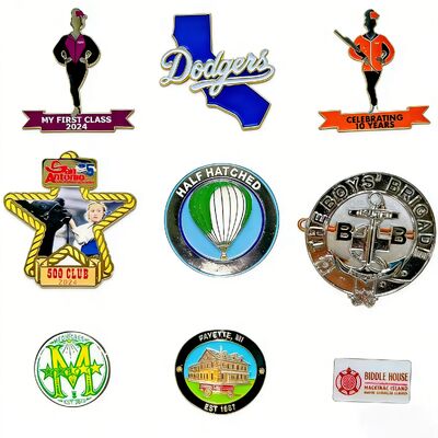 Un buon prezzo. Distintivo Personalizzato in Acciaio Resistente – Forma Unica con Smalto Colorato – Spilla Marchio si Fissa con Spilla di Sicurezza in linea